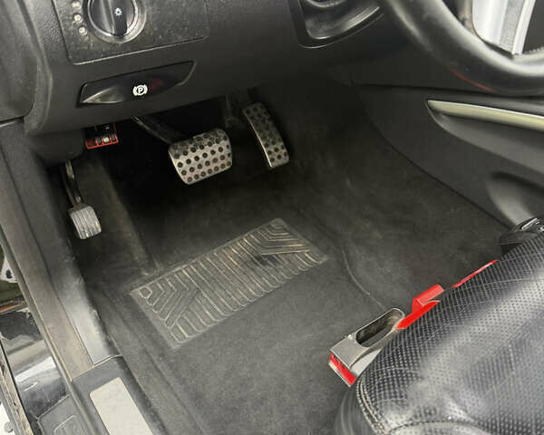 Чорний Мерседес ГЛ-Клас, об'ємом двигуна 4 л та пробігом 320 тис. км за 14999 $, фото 28 на Automoto.ua