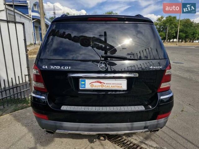 Мерседес ГЛ-класс 2008 в Николаеве на Automoto.ua Черный Мерседес ГЛ-класс, объемом двигателя 2.99 л и пробегом 360 тыс. км за 12999 $, фото 4 на Automoto.ua