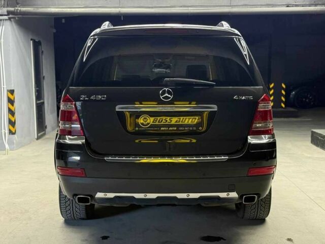 Черный Мерседес ГЛ-класс, объемом двигателя 4.7 л и пробегом 400 тыс. км за 10800 $, фото 4 на Automoto.ua