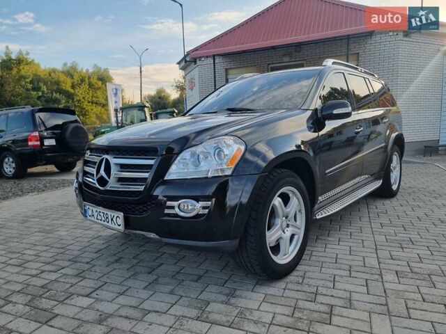 Черный Мерседес ГЛ-класс, объемом двигателя 5.5 л и пробегом 250 тыс. км за 10500 $, фото 23 на Automoto.ua