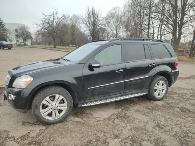 Чорний Мерседес ГЛ-Клас, об'ємом двигуна 4.7 л та пробігом 455 тис. км за 12000 $, фото 11 на Automoto.ua