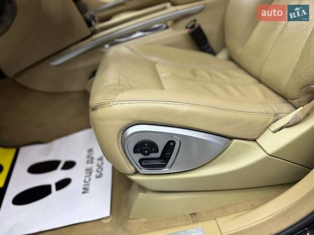 Мерседес ГЛ-класс 2008 в Черновцах на Automoto.ua Черный Мерседес ГЛ-класс, объемом двигателя 4.66 л и пробегом 400 тыс. км за 10800 $, фото 22 на Automoto.ua