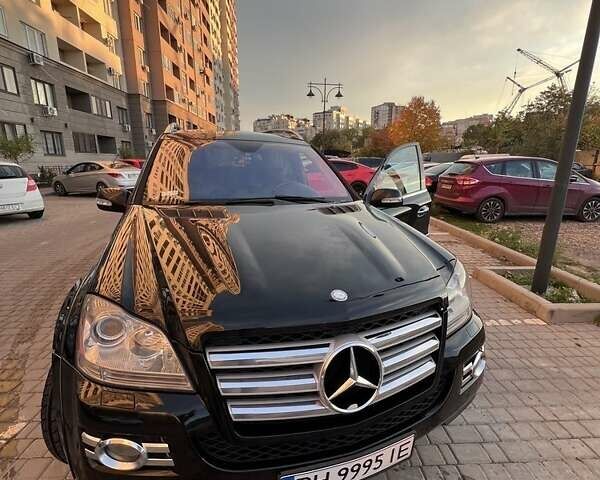 Черный Мерседес ГЛ-класс, объемом двигателя 5.5 л и пробегом 350 тыс. км за 21000 $, фото 7 на Automoto.ua