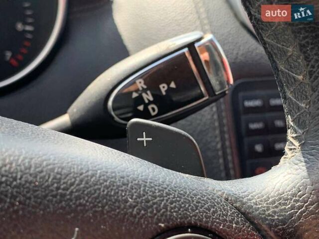 Черный Мерседес ГЛ-класс, объемом двигателя 5.46 л и пробегом 323 тыс. км за 10990 $, фото 23 на Automoto.ua