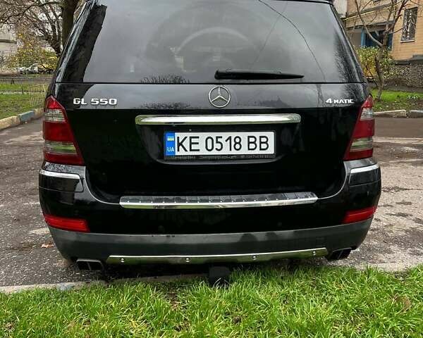 Чорний Мерседес ГЛ-Клас, об'ємом двигуна 5.46 л та пробігом 210 тис. км за 15999 $, фото 3 на Automoto.ua