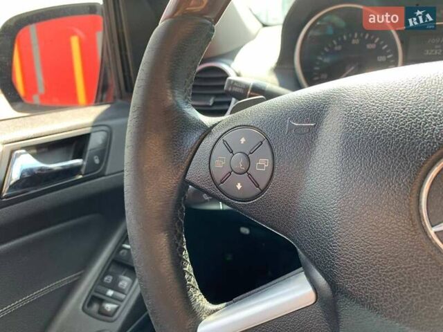 Черный Мерседес ГЛ-класс, объемом двигателя 5.46 л и пробегом 323 тыс. км за 10990 $, фото 19 на Automoto.ua