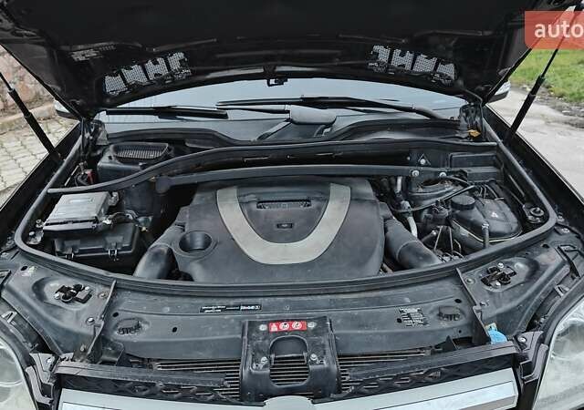 Чорний Мерседес ГЛ-Клас, об'ємом двигуна 4.66 л та пробігом 318 тис. км за 8900 $, фото 27 на Automoto.ua