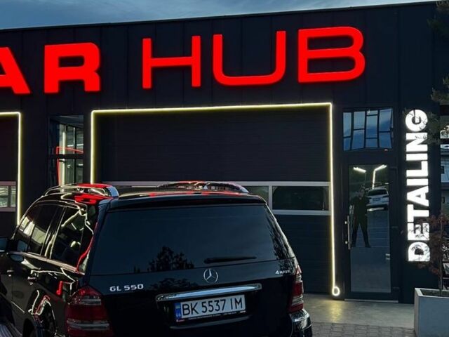 Черный Мерседес ГЛ-класс, объемом двигателя 5.5 л и пробегом 220 тыс. км за 13000 $, фото 5 на Automoto.ua