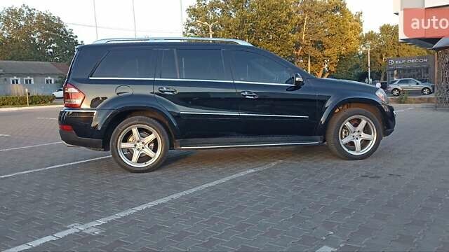 Чорний Мерседес ГЛ-Клас, об'ємом двигуна 5.46 л та пробігом 204 тис. км за 14800 $, фото 8 на Automoto.ua