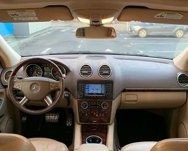 Мерседес ГЛ-класс 2008 в Боярка на Automoto.ua Черный Мерседес ГЛ-класс, объемом двигателя 5.46 л и пробегом 293 тыс. км за 12000 $, фото 16 на Automoto.ua