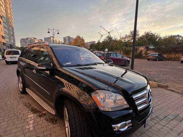 Мерседес ГЛ-класс 2008 в Одессе на Automoto.ua Черный Мерседес ГЛ-класс, объемом двигателя 5.5 л и пробегом 350 тыс. км за 21000 $, фото 1 на Automoto.ua