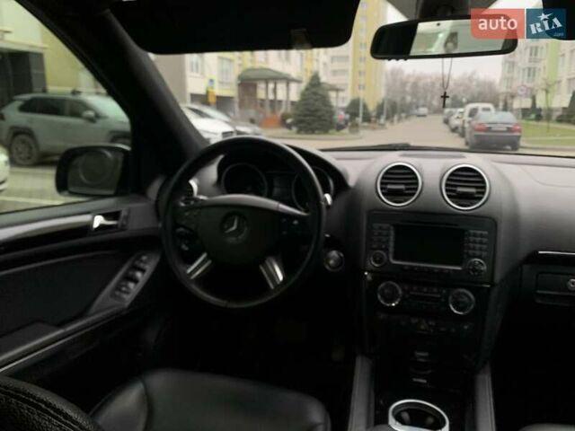 Черный Мерседес ГЛ-класс, объемом двигателя 4.66 л и пробегом 150 тыс. км за 14700 $, фото 18 на Automoto.ua