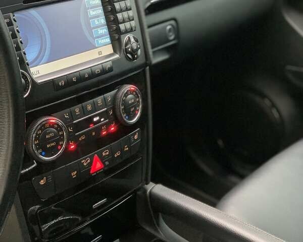 Черный Мерседес ГЛ-класс, объемом двигателя 4.66 л и пробегом 150 тыс. км за 14700 $, фото 25 на Automoto.ua