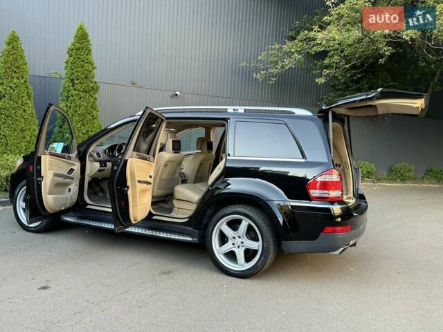 Черный Мерседес ГЛ-класс, объемом двигателя 5.46 л и пробегом 227 тыс. км за 10000 $, фото 21 на Automoto.ua