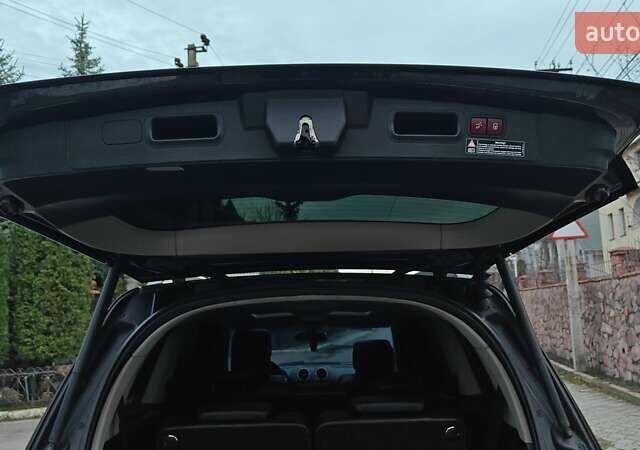 Чорний Мерседес ГЛ-Клас, об'ємом двигуна 4.66 л та пробігом 318 тис. км за 8900 $, фото 26 на Automoto.ua