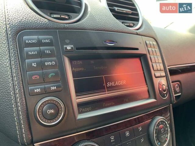 Черный Мерседес ГЛ-класс, объемом двигателя 5.46 л и пробегом 323 тыс. км за 10990 $, фото 26 на Automoto.ua