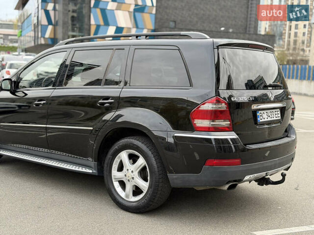 Мерседес ГЛ-класс 2008 в Киеве на Automoto.ua Черный Мерседес ГЛ-класс, объемом двигателя 2.99 л и пробегом 264 тыс. км за 11000 $, фото 5 на Automoto.ua