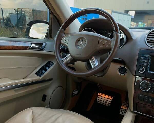 Мерседес ГЛ-класс 2008 в Боярка на Automoto.ua Черный Мерседес ГЛ-класс, объемом двигателя 5.46 л и пробегом 293 тыс. км за 12000 $, фото 10 на Automoto.ua