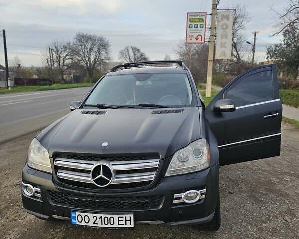 Чорний Мерседес ГЛ-Клас, об'ємом двигуна 4.66 л та пробігом 250 тис. км за 11000 $, фото 4 на Automoto.ua