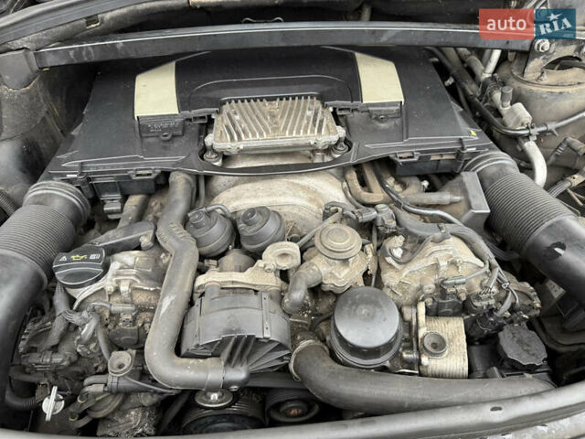 Черный Мерседес ГЛ-класс, объемом двигателя 5.46 л и пробегом 240 тыс. км за 6500 $, фото 11 на Automoto.ua