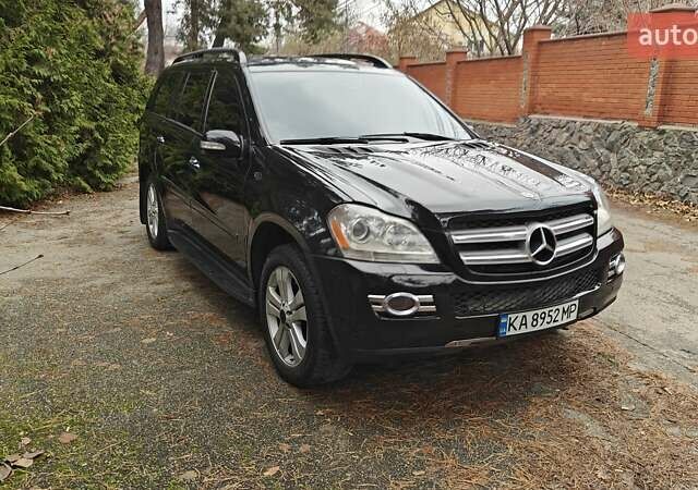 Чорний Мерседес ГЛ-Клас, об'ємом двигуна 4.66 л та пробігом 318 тис. км за 8900 $, фото 4 на Automoto.ua