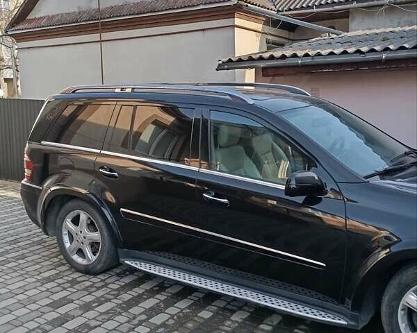 Черный Мерседес ГЛ-класс, объемом двигателя 5.46 л и пробегом 280 тыс. км за 12500 $, фото 24 на Automoto.ua