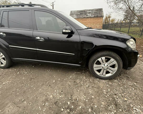 Чорний Мерседес ГЛ-Клас, об'ємом двигуна 4.7 л та пробігом 291 тис. км за 9600 $, фото 11 на Automoto.ua