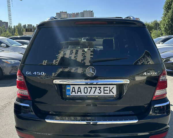 Черный Мерседес ГЛ-класс, объемом двигателя 4.66 л и пробегом 249 тыс. км за 12499 $, фото 4 на Automoto.ua