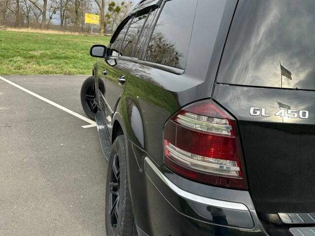 Чорний Мерседес ГЛ-Клас, об'ємом двигуна 4.7 л та пробігом 3 тис. км за 14000 $, фото 4 на Automoto.ua