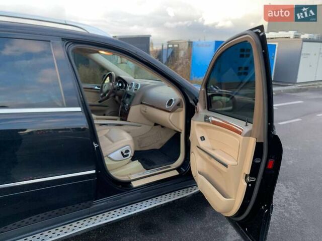 Мерседес ГЛ-класс 2008 в Боярка на Automoto.ua Черный Мерседес ГЛ-класс, объемом двигателя 5.46 л и пробегом 293 тыс. км за 12000 $, фото 11 на Automoto.ua