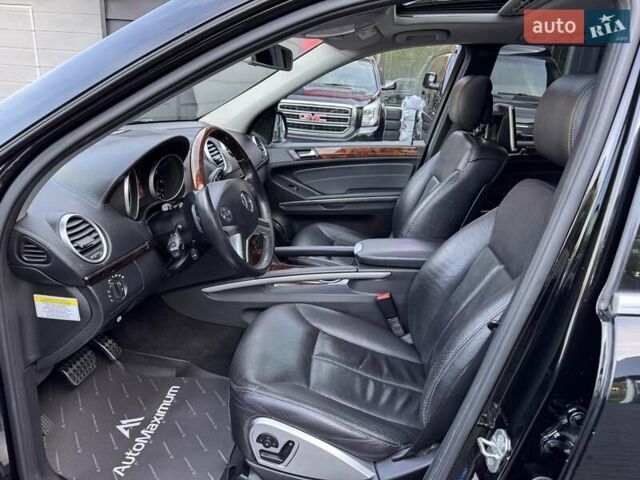 Мерседес ГЛ-Клас 2008 у Одесі на Automoto.ua Чорний Мерседес ГЛ-Клас, об'ємом двигуна 5.46 л та пробігом 193 тис. км за 14900 $, фото 7 на Automoto.ua