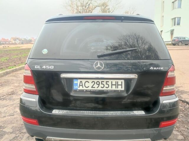 Чорний Мерседес ГЛ-Клас, об'ємом двигуна 4.7 л та пробігом 455 тис. км за 12000 $, фото 8 на Automoto.ua