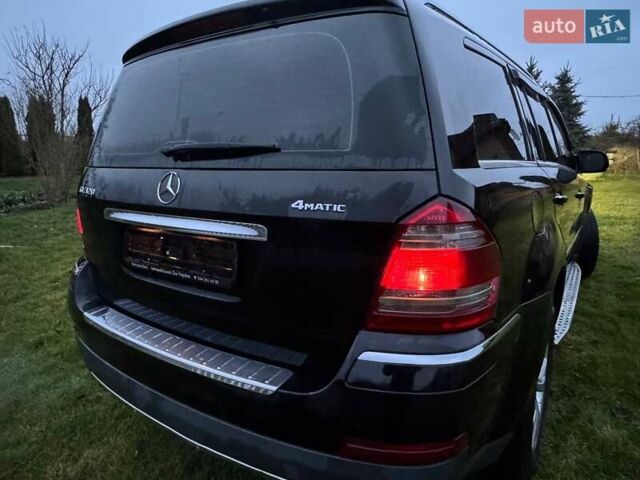 Черный Мерседес ГЛ-класс, объемом двигателя 2.99 л и пробегом 279 тыс. км за 17500 $, фото 3 на Automoto.ua