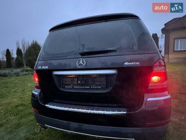 Черный Мерседес ГЛ-класс, объемом двигателя 2.99 л и пробегом 279 тыс. км за 17500 $, фото 7 на Automoto.ua