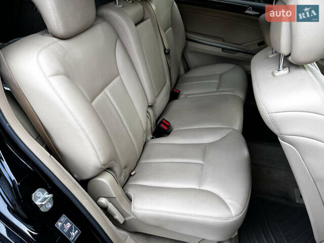 Черный Мерседес ГЛ-класс, объемом двигателя 2.99 л и пробегом 112 тыс. км за 19500 $, фото 18 на Automoto.ua