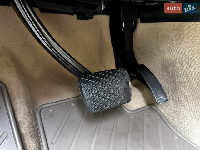 Черный Мерседес ГЛ-класс, объемом двигателя 2.99 л и пробегом 112 тыс. км за 19500 $, фото 11 на Automoto.ua