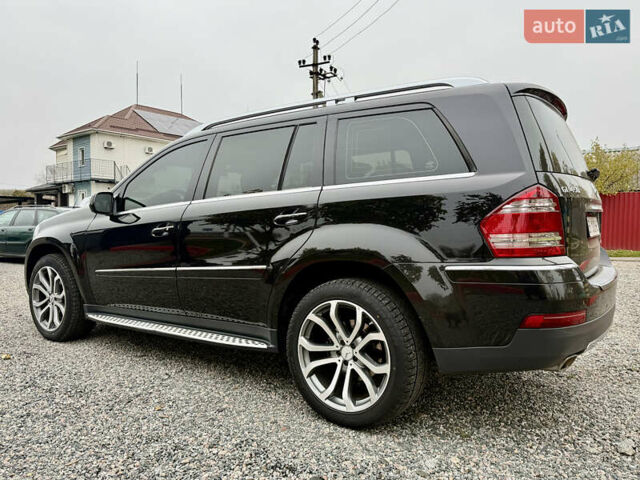 Чорний Мерседес ГЛ-Клас, об'ємом двигуна 4.66 л та пробігом 205 тис. км за 17000 $, фото 1 на Automoto.ua