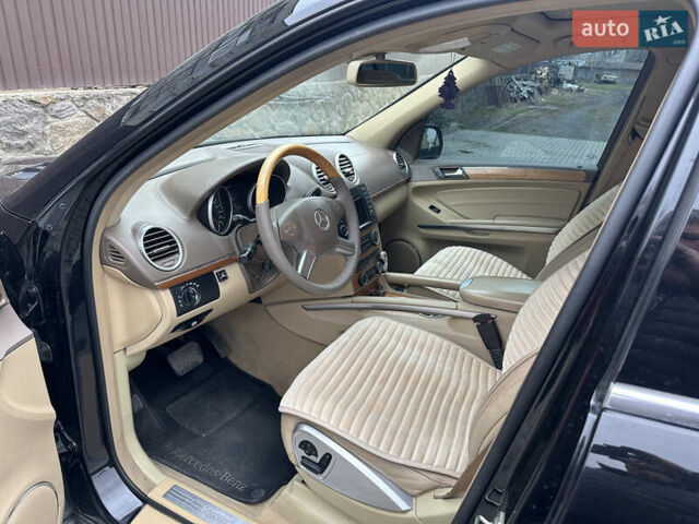 Черный Мерседес ГЛ-класс, объемом двигателя 4.7 л и пробегом 223 тыс. км за 14955 $, фото 33 на Automoto.ua