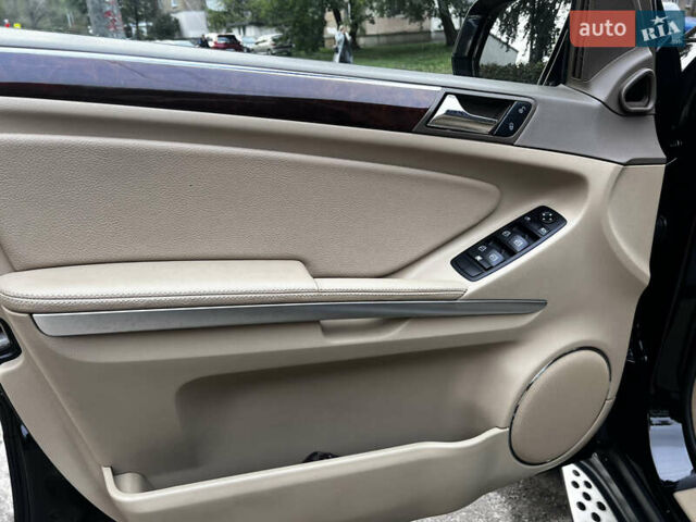 Черный Мерседес ГЛ-класс, объемом двигателя 2.99 л и пробегом 112 тыс. км за 19500 $, фото 10 на Automoto.ua