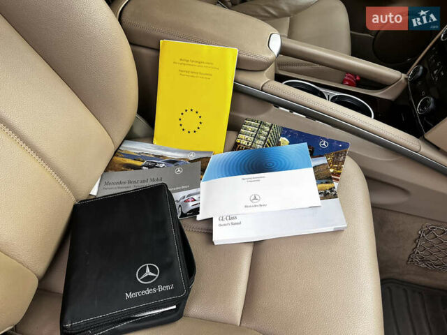 Черный Мерседес ГЛ-класс, объемом двигателя 2.99 л и пробегом 112 тыс. км за 19500 $, фото 22 на Automoto.ua