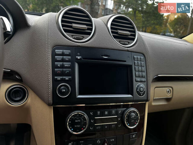 Черный Мерседес ГЛ-класс, объемом двигателя 2.99 л и пробегом 112 тыс. км за 19500 $, фото 8 на Automoto.ua