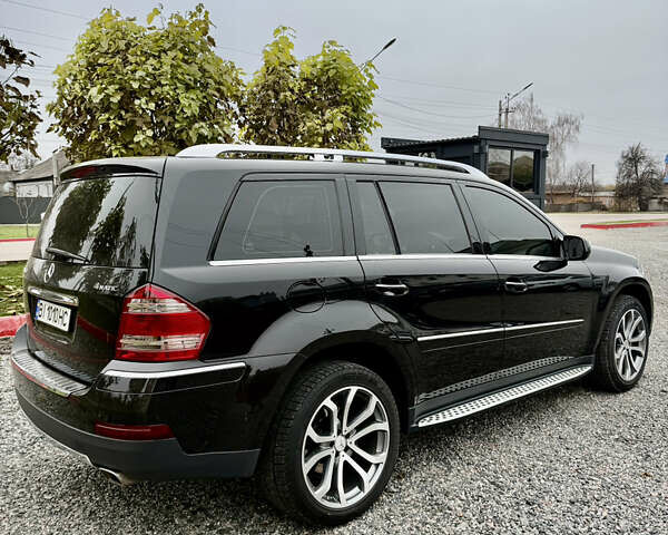 Чорний Мерседес ГЛ-Клас, об'ємом двигуна 4.66 л та пробігом 205 тис. км за 17000 $, фото 3 на Automoto.ua