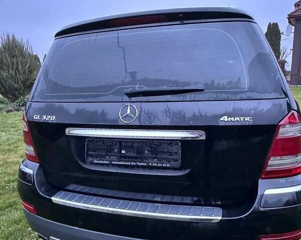 Черный Мерседес ГЛ-класс, объемом двигателя 2.99 л и пробегом 279 тыс. км за 17500 $, фото 26 на Automoto.ua