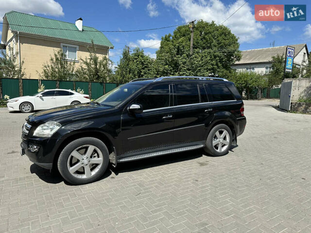 Черный Мерседес ГЛ-класс, объемом двигателя 4.7 л и пробегом 218 тыс. км за 14955 $, фото 42 на Automoto.ua