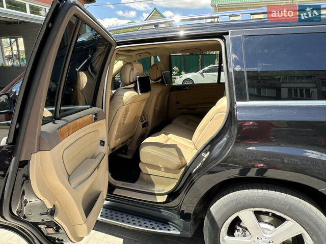 Черный Мерседес ГЛ-класс, объемом двигателя 4.7 л и пробегом 223 тыс. км за 14955 $, фото 39 на Automoto.ua