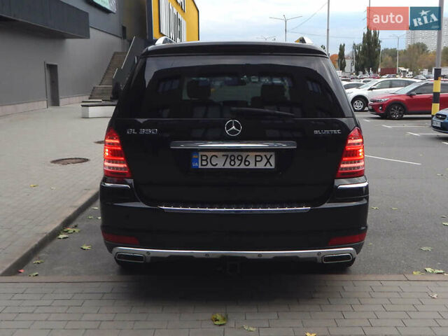 Черный Мерседес ГЛ-класс, объемом двигателя 2.99 л и пробегом 204 тыс. км за 14998 $, фото 8 на Automoto.ua