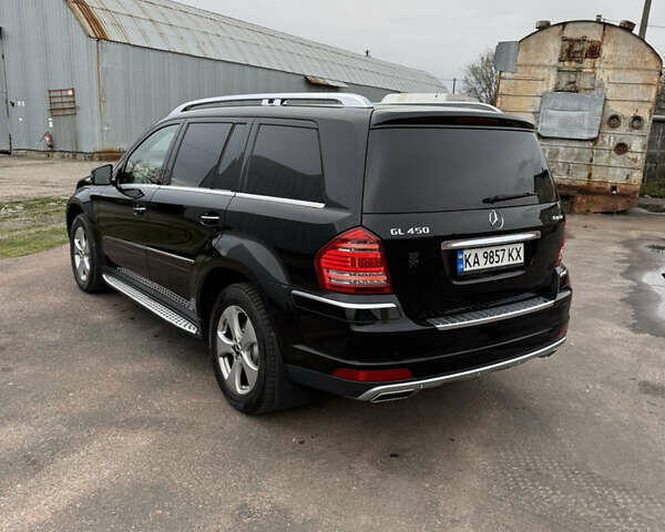 Чорний Мерседес ГЛ-Клас, об'ємом двигуна 4.66 л та пробігом 218 тис. км за 14999 $, фото 3 на Automoto.ua
