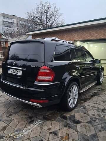 Чорний Мерседес ГЛ-Клас, об'ємом двигуна 5.5 л та пробігом 166 тис. км за 17000 $, фото 12 на Automoto.ua
