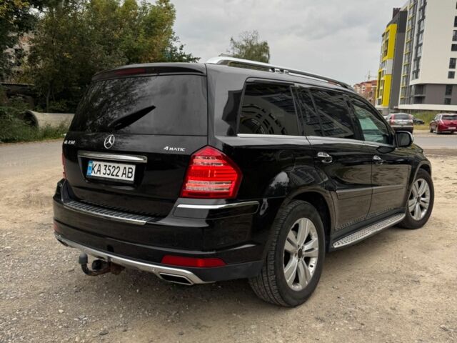 Черный Мерседес ГЛ-класс, объемом двигателя 4.7 л и пробегом 263 тыс. км за 20000 $, фото 3 на Automoto.ua