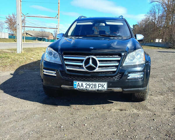 Чорний Мерседес ГЛ-Клас, об'ємом двигуна 5.46 л та пробігом 177 тис. км за 16600 $, фото 8 на Automoto.ua